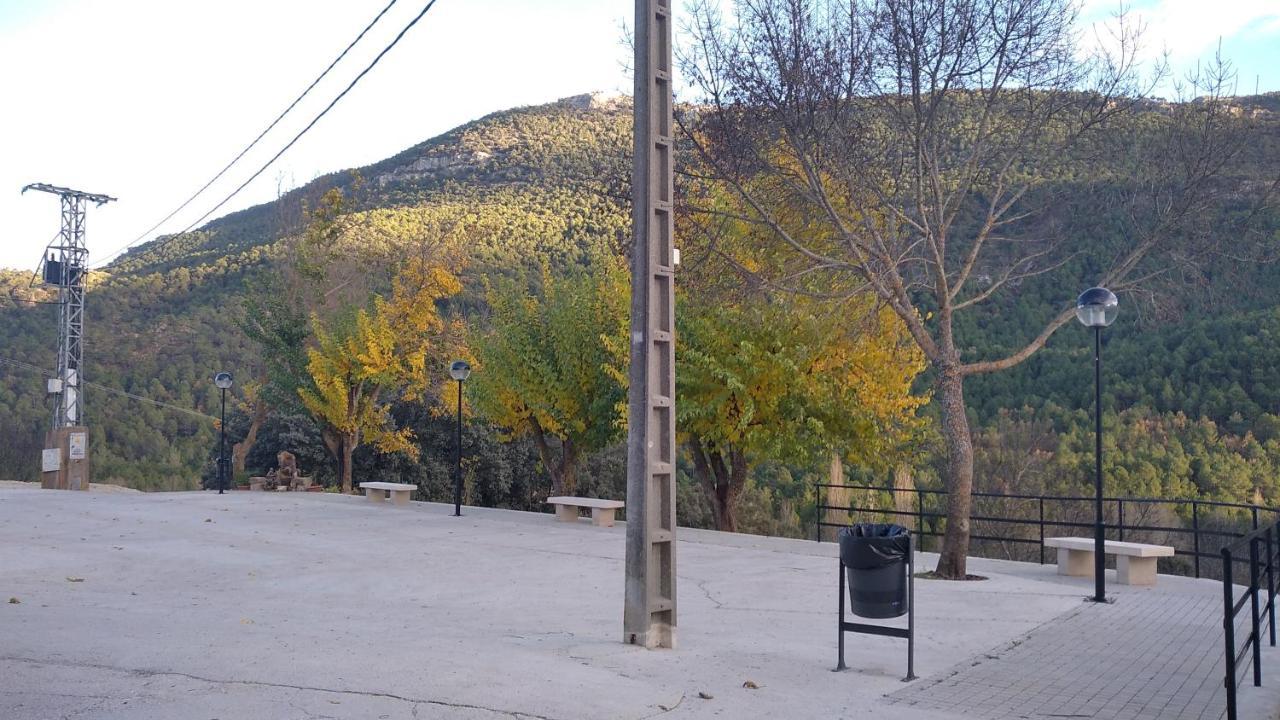 Apartamentos El Callejon Riopar Bagian luar foto