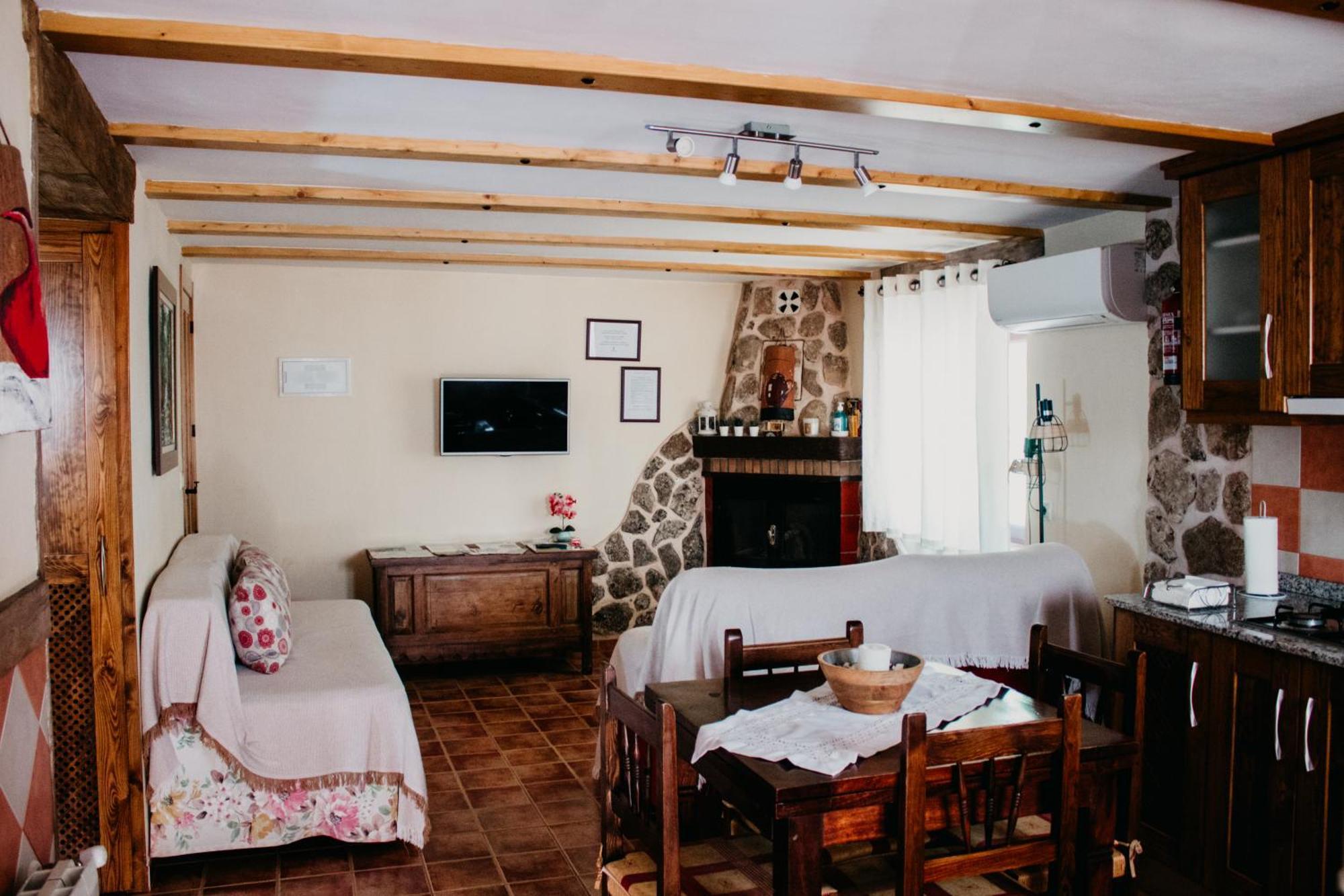 Apartamentos El Callejon Riopar Bagian luar foto