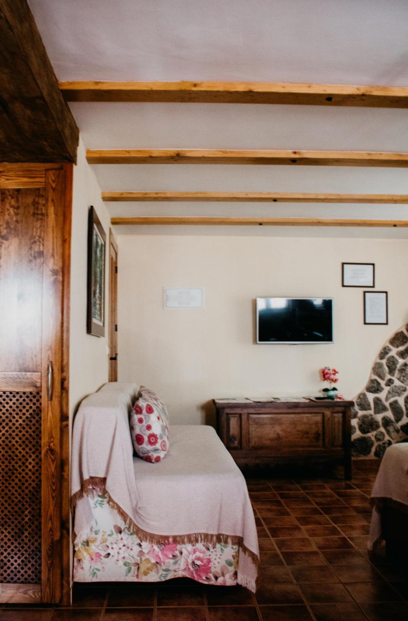 Apartamentos El Callejon Riopar Bagian luar foto